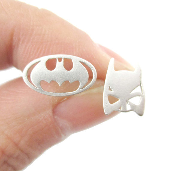Min 1Pc Batman Themed Jewelry