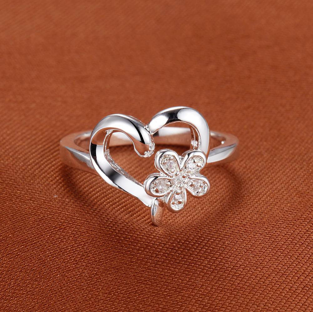 Love Heart Flower Ring