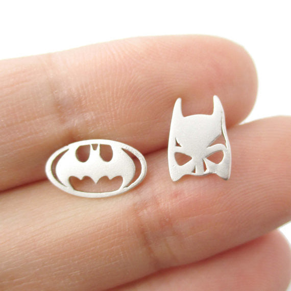 Min 1Pc Batman Themed Jewelry