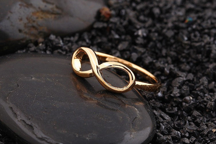 Gold Iinfinity Ring