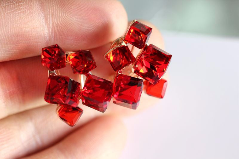 15% Off Fashion Geometric Cubic